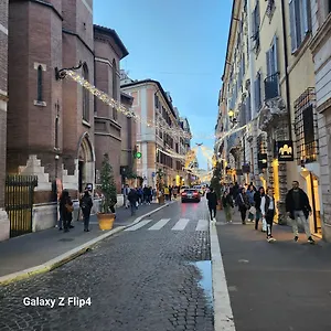 https://babuinorooms56.it-romehotels.com